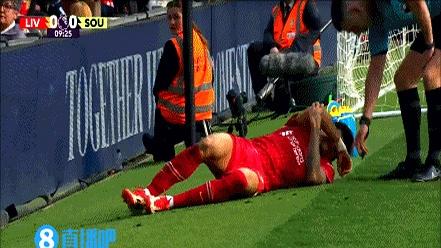 利物浦后卫受伤,对球队防线造成影响的简单介绍 利物浦后卫受伤,对球队防线造成影响的简单介绍