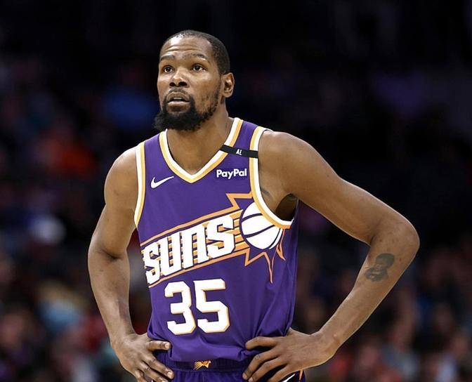 关于球队凶猛团结一致，逆袭胜出实现连胜的信息