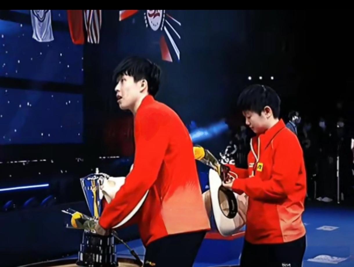 选手们用实力征服观众，掌声不断