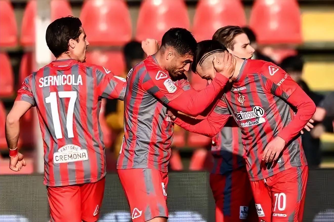 意甲竞技激烈!球队实力对比尽显 意甲竞技激烈!球队实力对比尽显