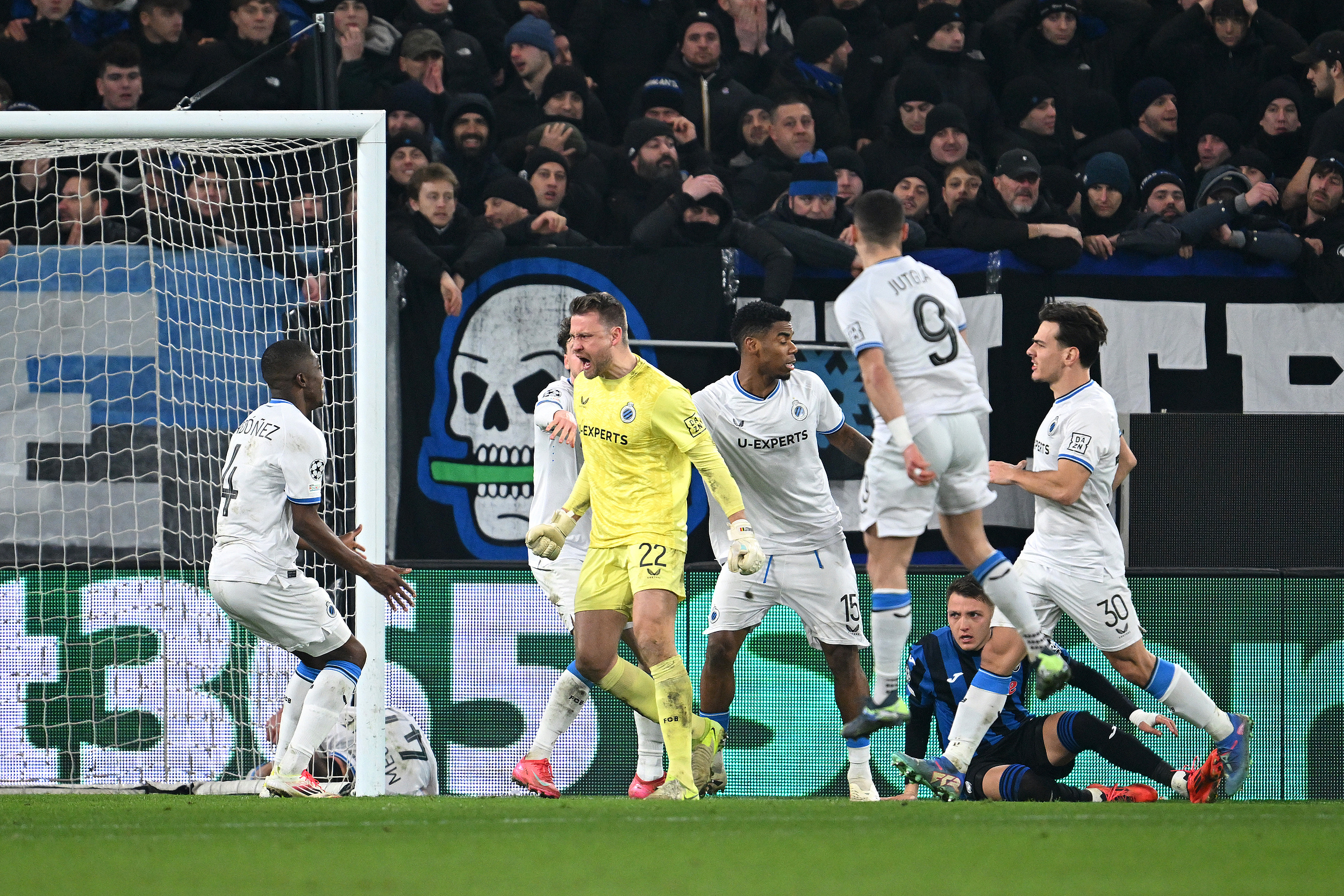 关于亚特兰大客场斩获胜利,稳居积分榜前列的信息 关于亚特兰大客场斩获胜利,稳居积分榜前列的信息