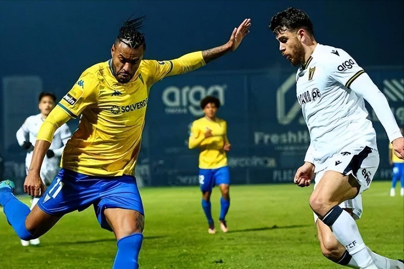 洛里昂狂胜过关,击败对手升至第三的简单介绍 洛里昂狂胜过关,击败对手升至第三的简单介绍