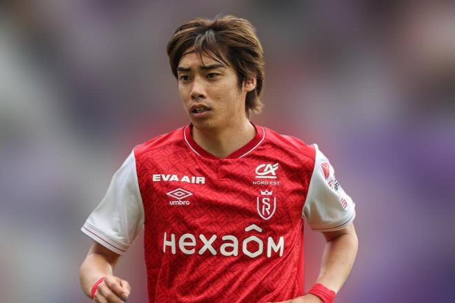 洛里昂狂胜过关,击败对手升至第三的简单介绍 洛里昂狂胜过关,击败对手升至第三的简单介绍