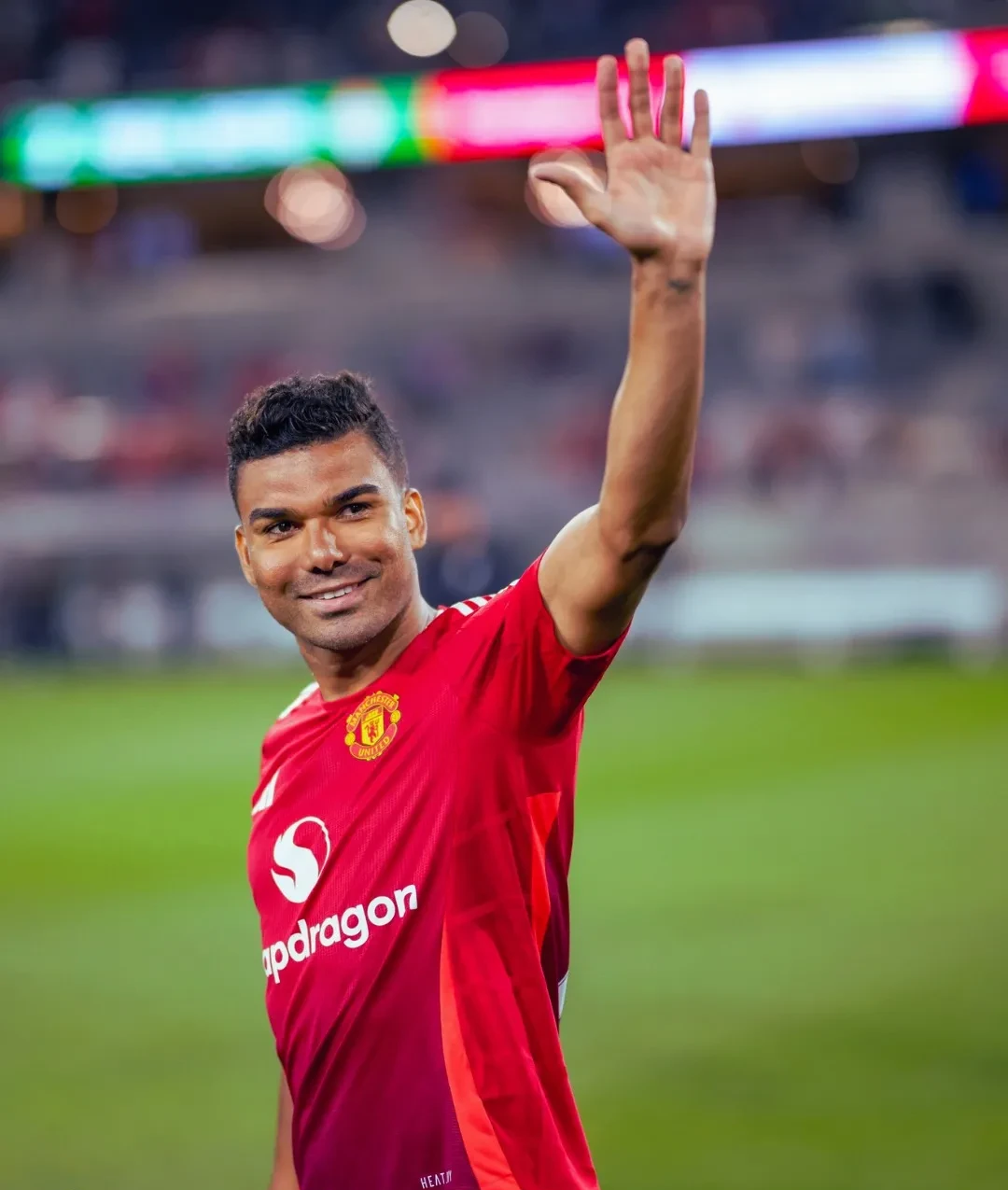 曼联签下巴西新秀,球迷期待他的表现的简单介绍 曼联签下巴西新秀,球迷期待他的表现的简单介绍