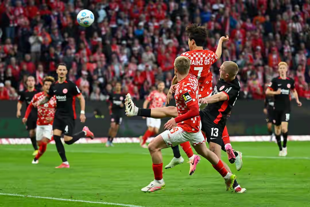 包含美因茨在主场取胜,迎来连胜势头的词条 包含美因茨在主场取胜,迎来连胜势头的词条