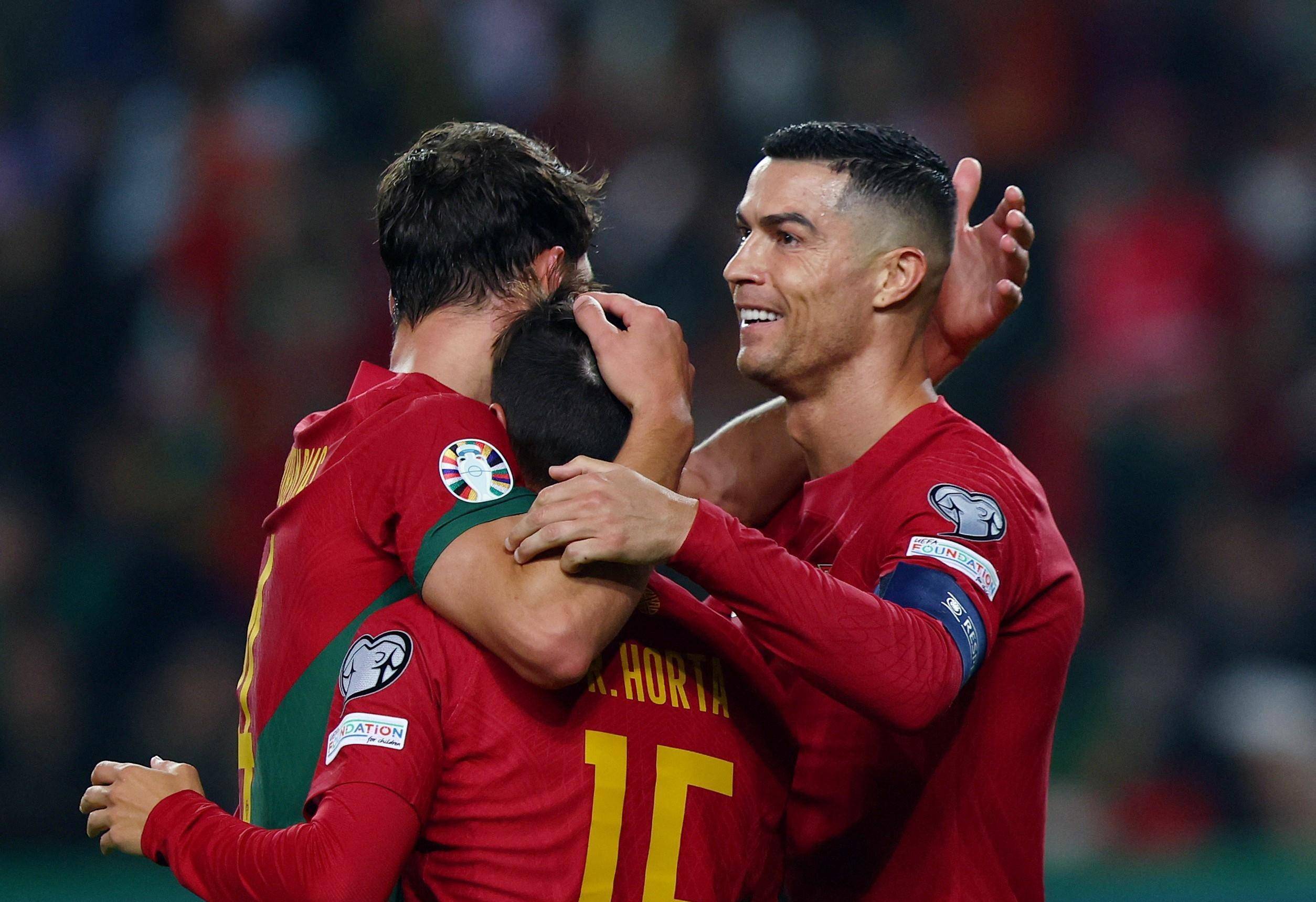 德国队绝杀西班牙，C罗补时绝平世界杯