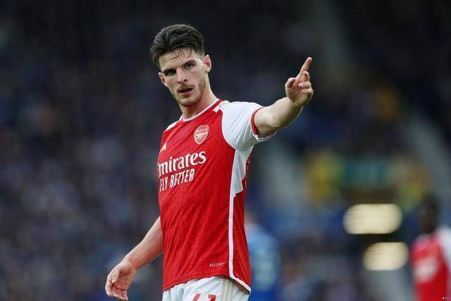 关于荷兰险胜AC米兰，穆勒爆发神勇的信息