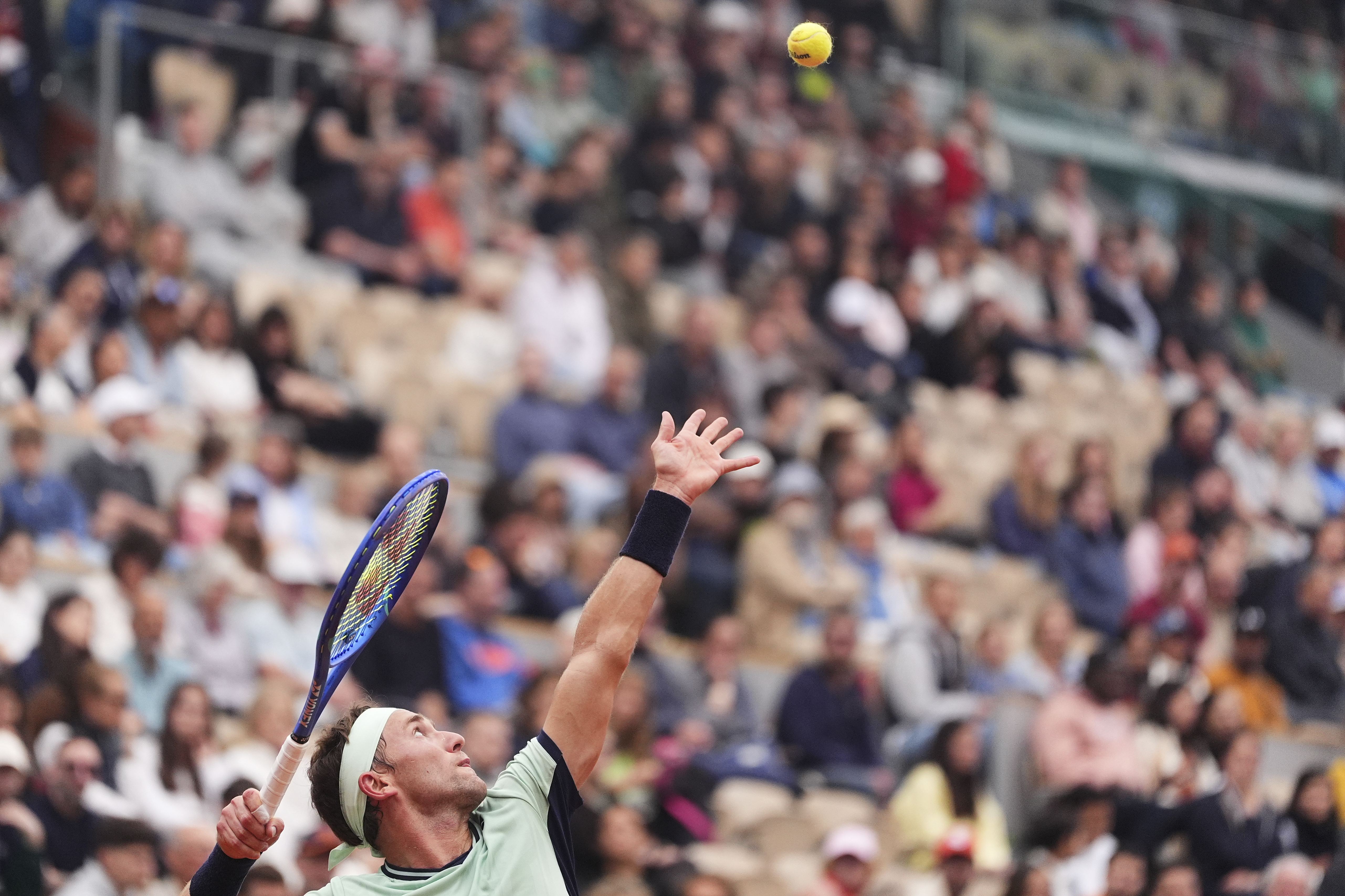 关于日本网球队血洗法国网球队,费德勒统治全场的信息 关于日本网球队血洗法国网球队,费德勒统治全场的信息