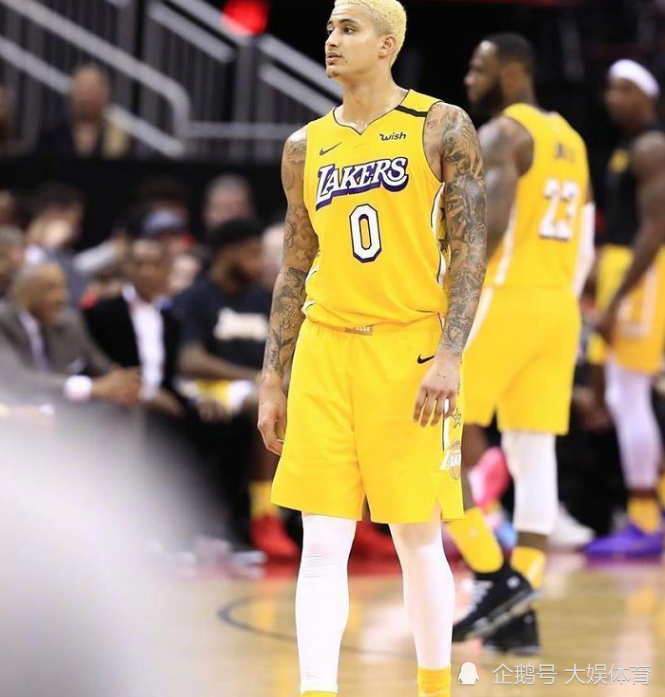 火箭险胜广州队,浓眉哥刷新纪录的简单介绍 火箭险胜广州队,浓眉哥刷新纪录的简单介绍