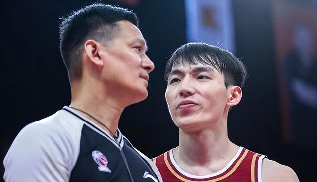 灰熊翻盘尼克斯，郭艾伦扛起全队