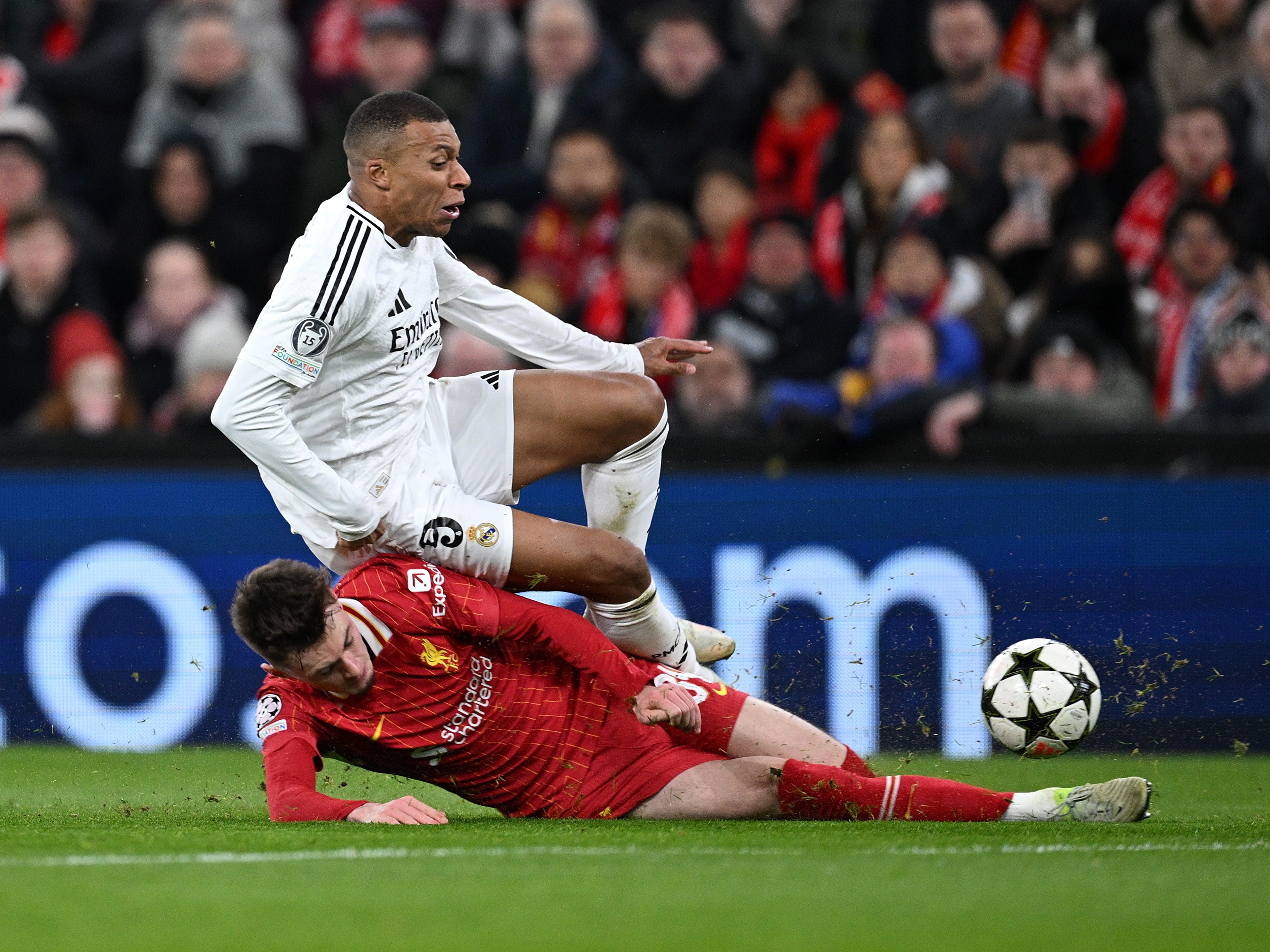 利物浦战胜拜仁，豪取晋级！