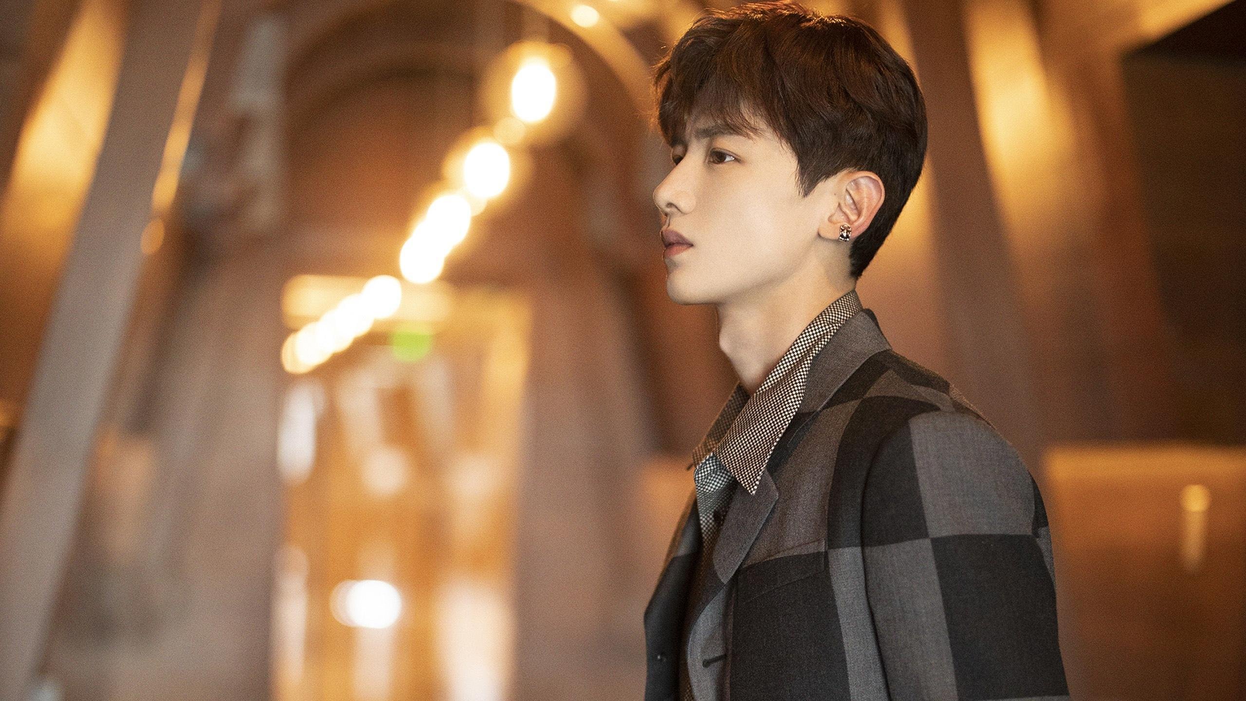 阿什拉夫关键时刻力挽狂澜,莱比锡红牛与瑞典对决上演逆转好戏