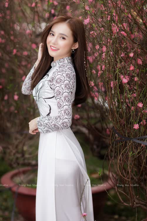 南美劲旅惊艳世界杯,厄瓜多尔力克哥伦比亚,孙兴慜替补献绝杀成全场焦点